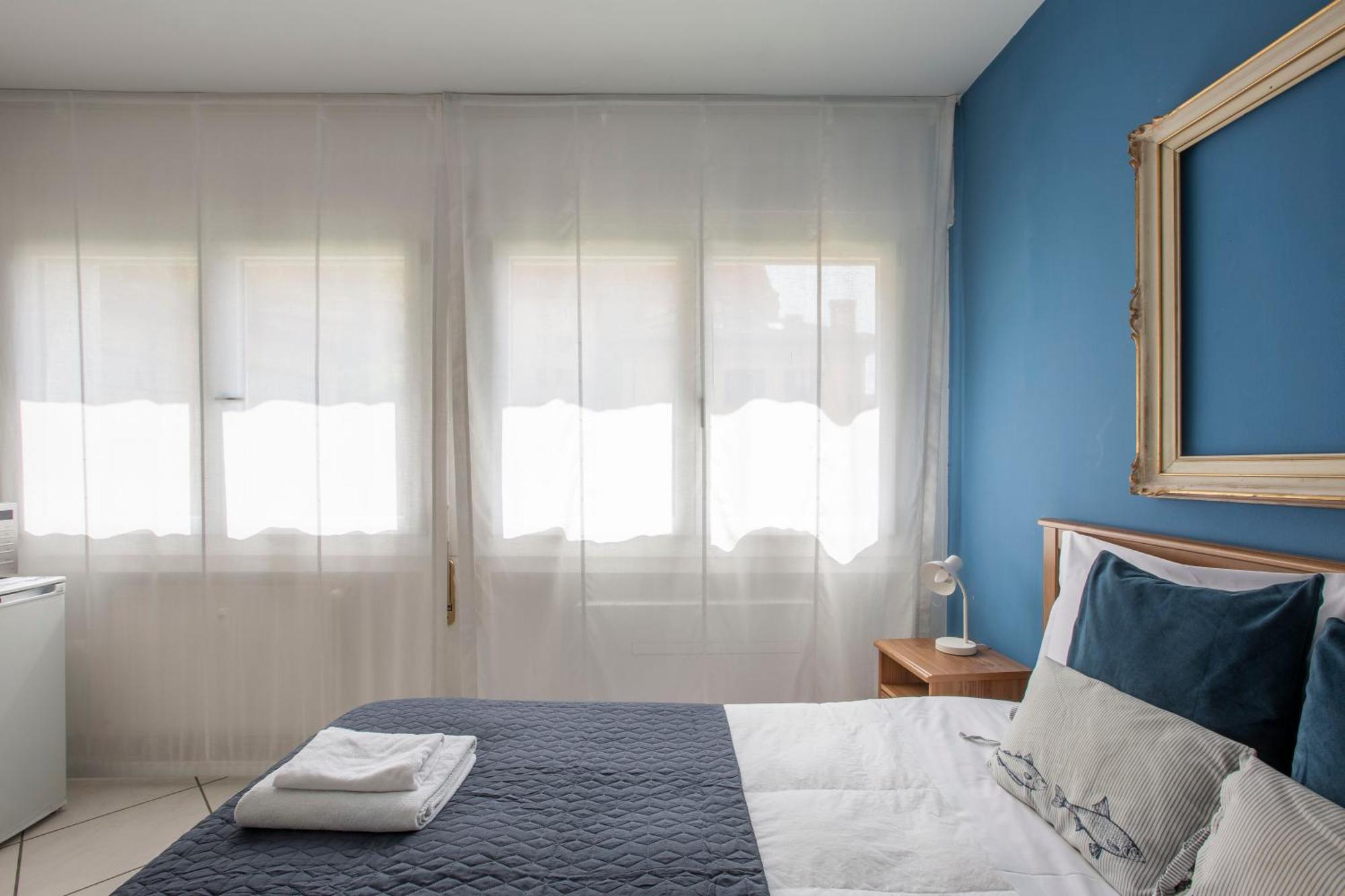 Tosca House 2 Bed and Breakfast Βαρένα Εξωτερικό φωτογραφία